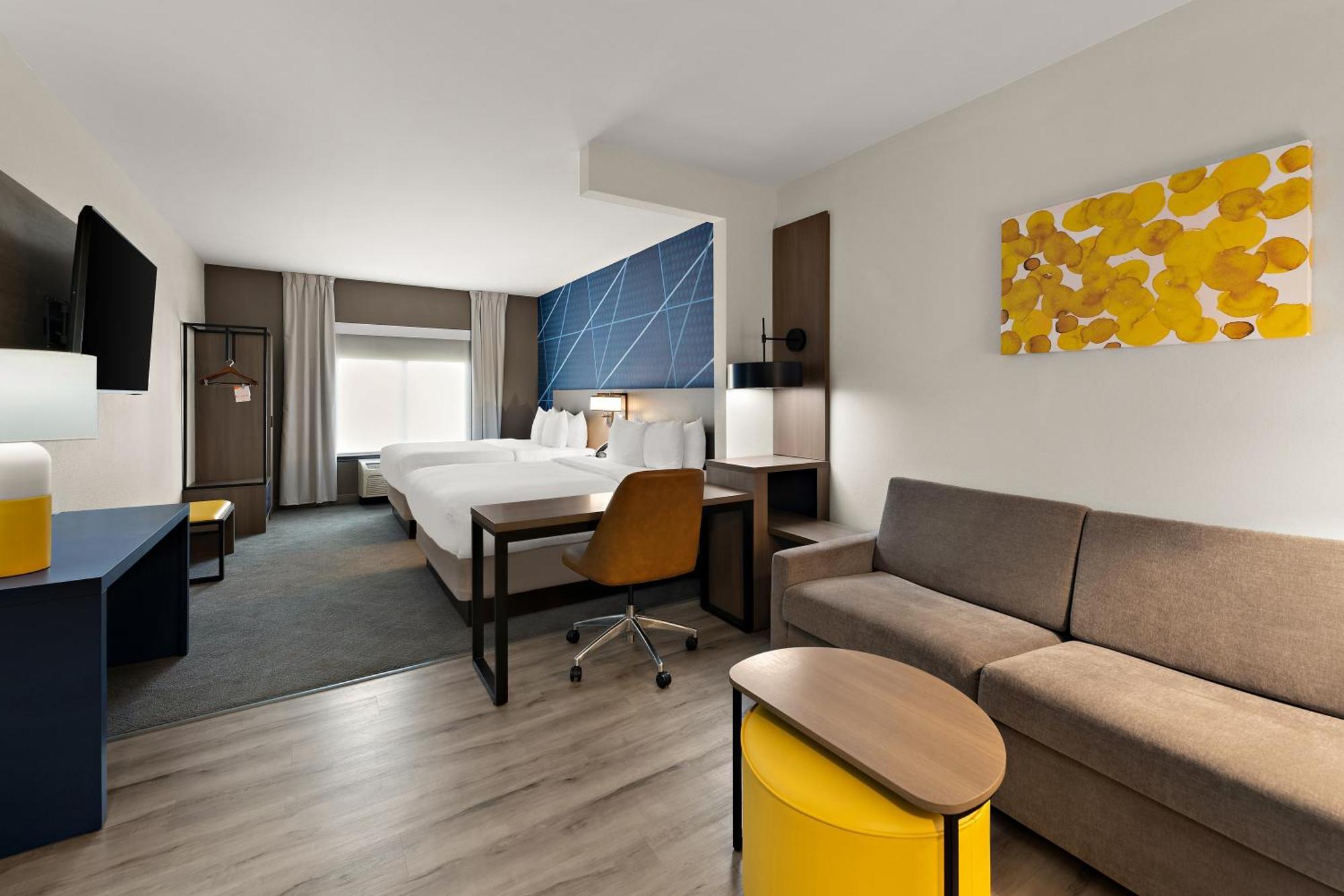 Comfort Suites Columbus East Broad מראה חיצוני תמונה