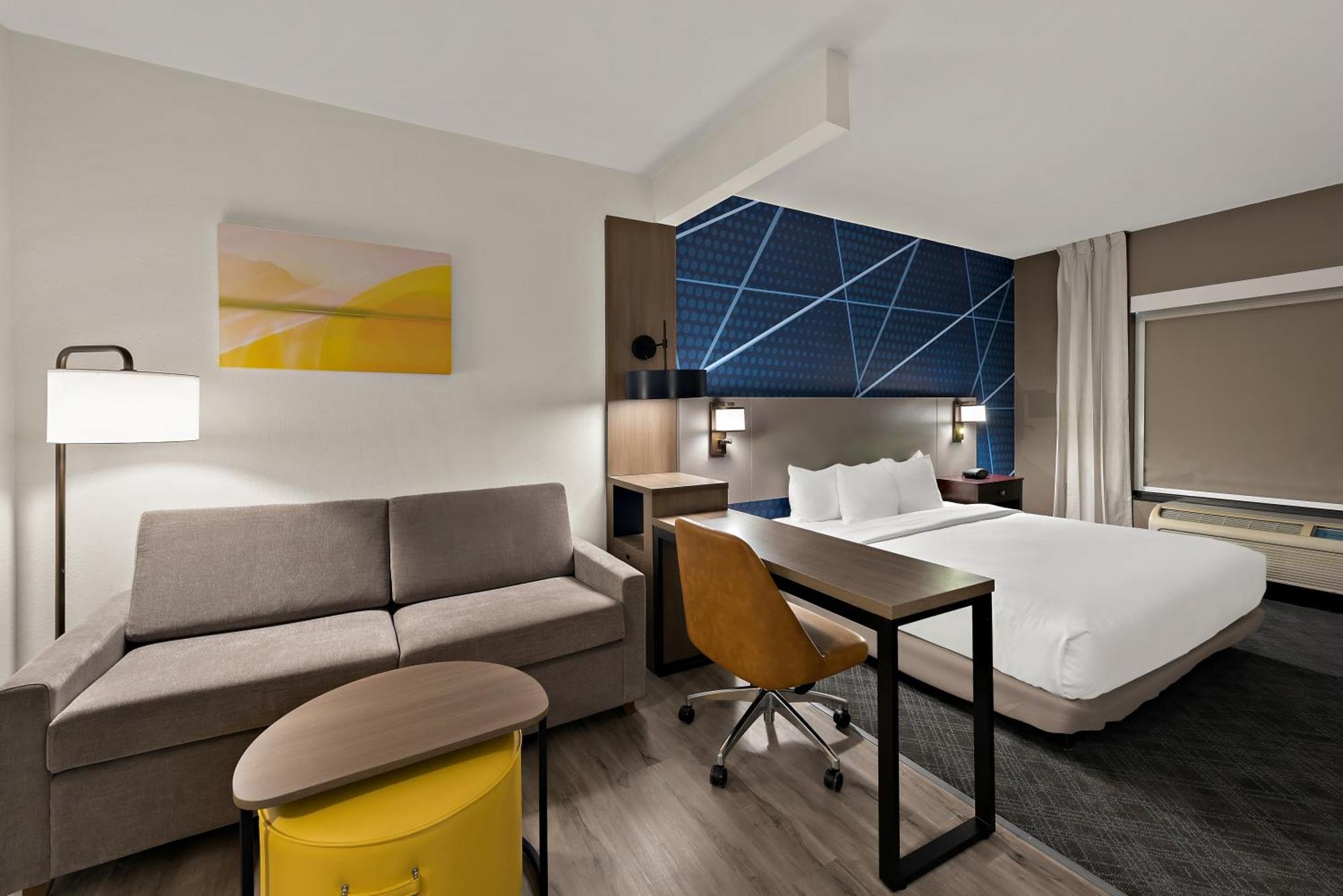Comfort Suites Columbus East Broad מראה חיצוני תמונה