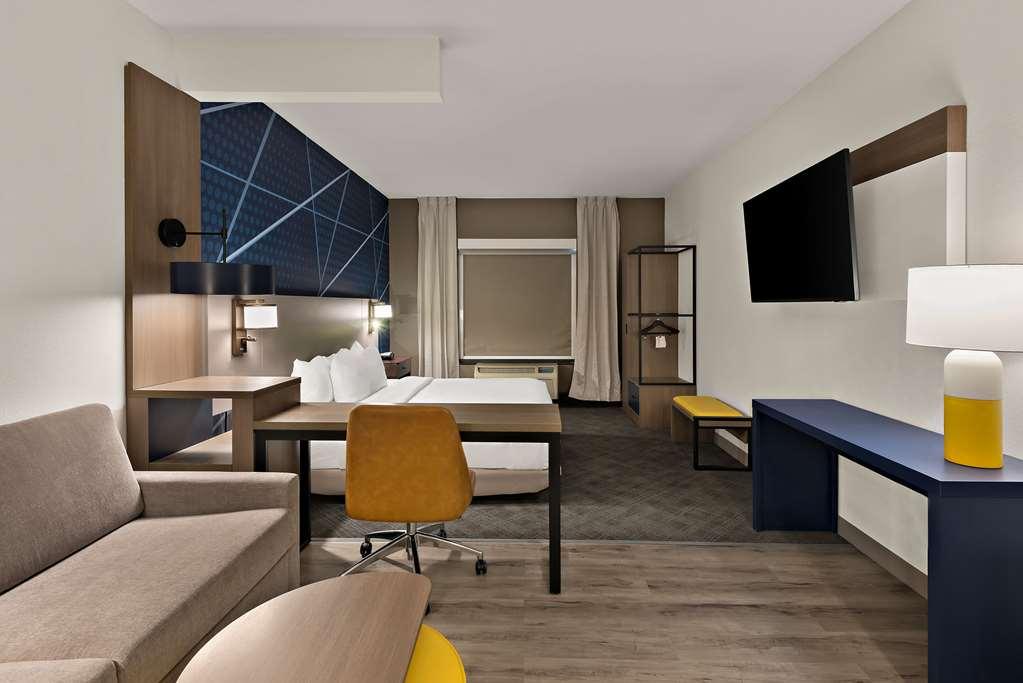 Comfort Suites Columbus East Broad חדר תמונה